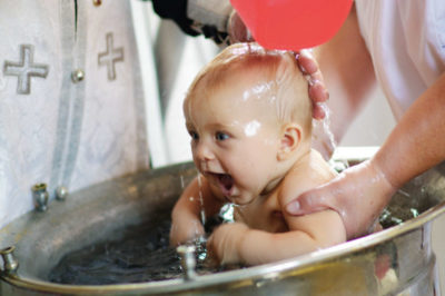 Что такое крещение ребенка