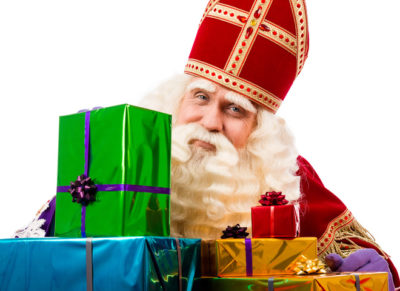 Когда святой Николай приносит подарки